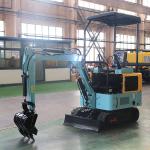 Custom 1.6 Tonne Excavator 13.6KW Mini Digging Equipment With Retractable Shoes