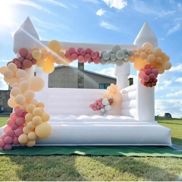 Inflatable White Bounce House Bouncy Jump Castle With Air Blower For Kids All Ages Birthday Party Wedding