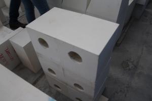 Wholesale Good Wear Resistance and High Purity Corundum Brick for Glass Furnace / Gas Furnace from china suppliers