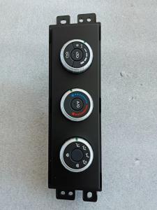 Wholesale foton motor genuine spare part FP1811030001A0A0883 electric air conditioner controller assembly from china suppliers