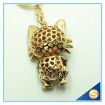 Custom Latest Fashion Souvenir Zinc Alloy Lucky Cat Rhinestone Metal Key Chain