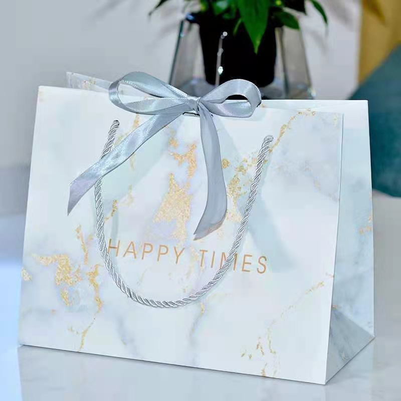 Factory custom brown kraft paper package gift bag animal paper bags