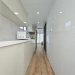 Aluminum Floating Boat Hotel Luxury And Comfort Water Double Deck Houseboat