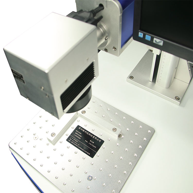 Metal And Plastic Laser Marking Machine With Stainless Steel Engraving Pulse