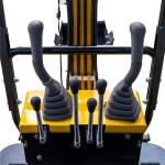 1700kg Crawling Household Mini Excavator EPA Hydraulic With Arm Cylinder