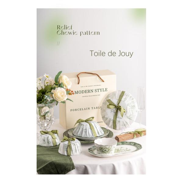 European And British Influence Green Porcelain Dinnerware Set For Sustainable Dining