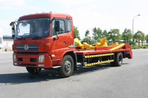 Wholesale Dong Feng 4x2 Dry Bulk Truck Transport Bulk Cement Powder Truck 1800 - 2500mm from china suppliers