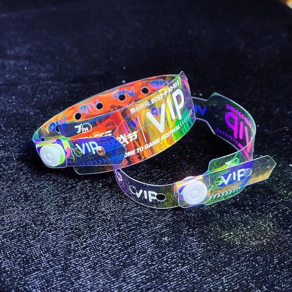 Supplier Wholesale Waterproof Shiny Wristband Custom Words Party Gift Park Event