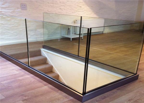 Customized Frameless Glass Deck Railing Systems Stainless Steel Railing For