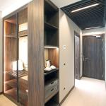 Hotel Bedroom Furniture Design High End Custom Wooden Wardrobe Closet in Modern
