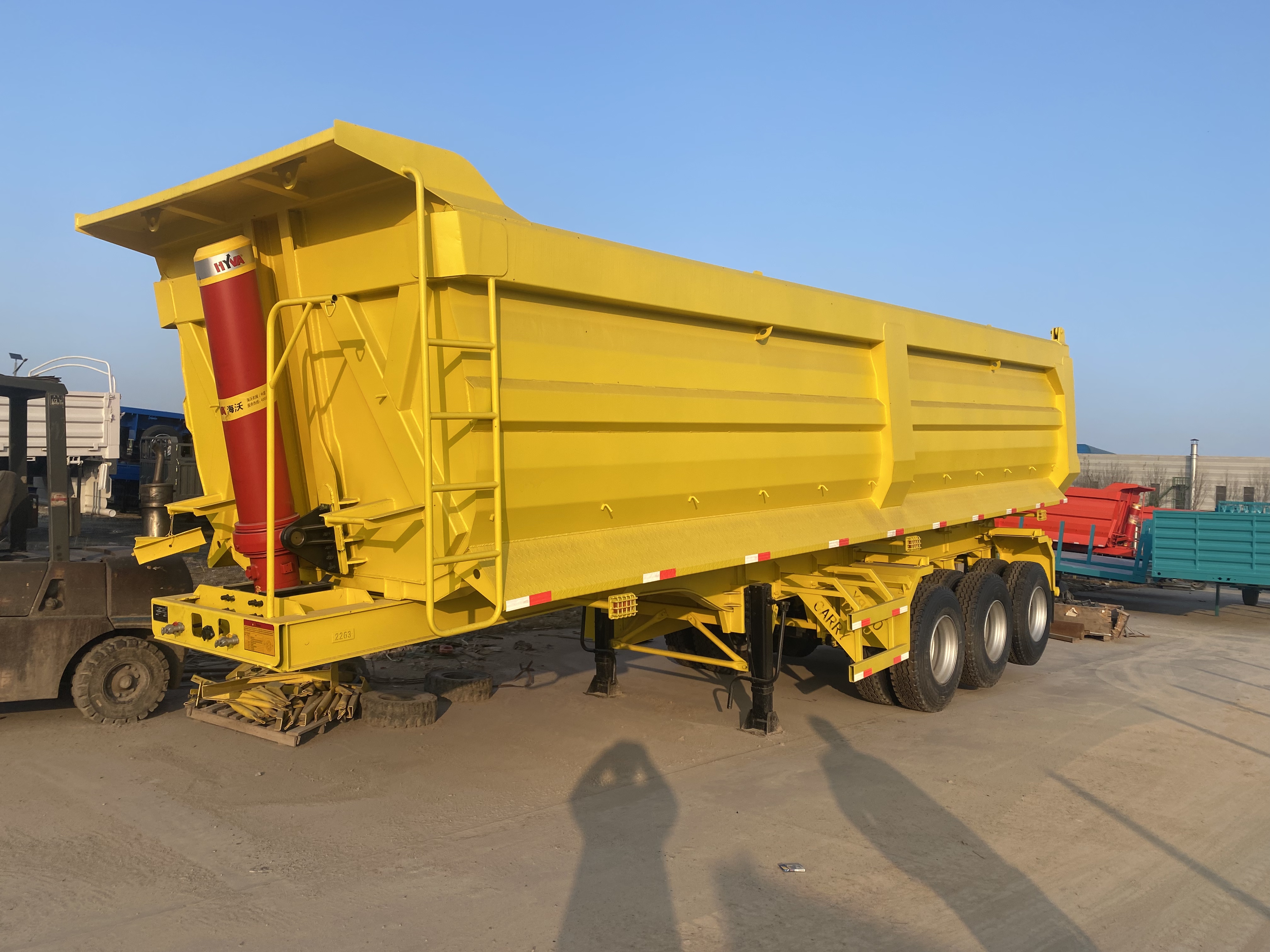 CIMC Best-Selling Factory Direct 3 axle Heavy-Duty Dump Truck