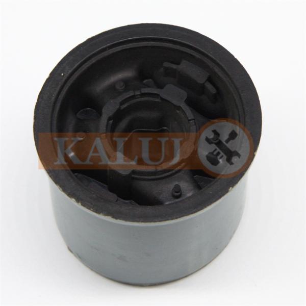 OE NO. 51931-SWA-A01 Kaluj Front Control Arm Suspension Bushing for Honda CR-V