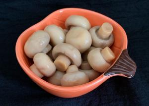 Wholesale Steamed Whole canned button mushrooms from china suppliers