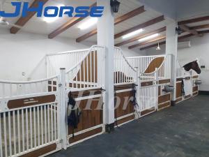 Wholesale 10FT Steel Real Bamboo Transportable Horse Stables Customizable from china suppliers