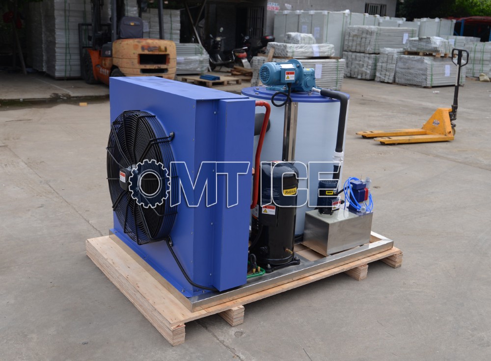 2000KG Capacity Industrial Flake Ice Machine Automatic 2Ton Dry Ice For Fishery