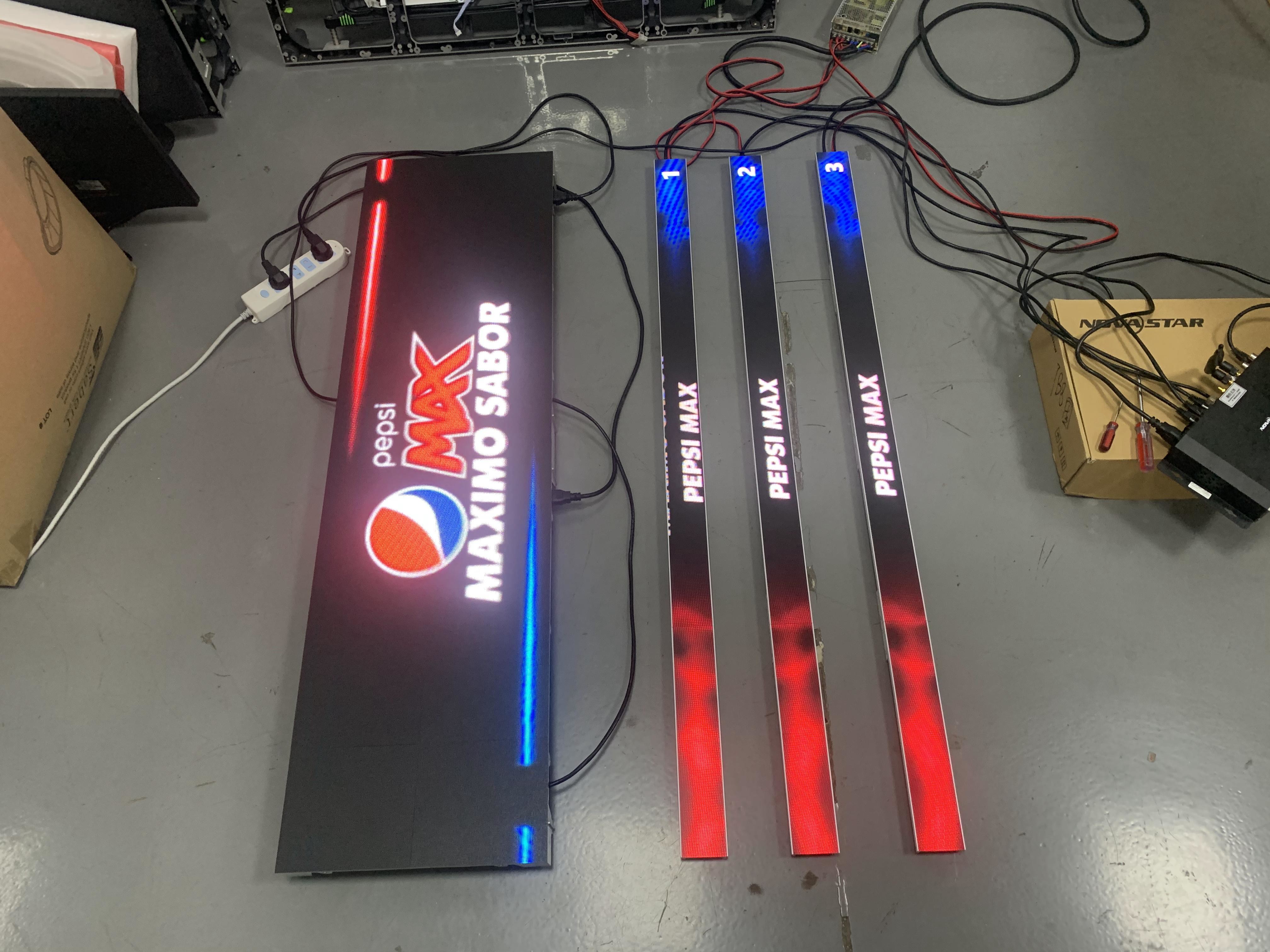 Aluminum 1R1G1B 600nits COB 1.25 Shelf LED Display 15W
