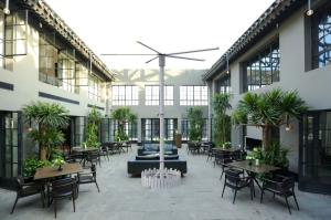 Wholesale Pole Mounted Hvls Fan 24ft Electric Low Noise Large Outdoor Fan For Square from china suppliers