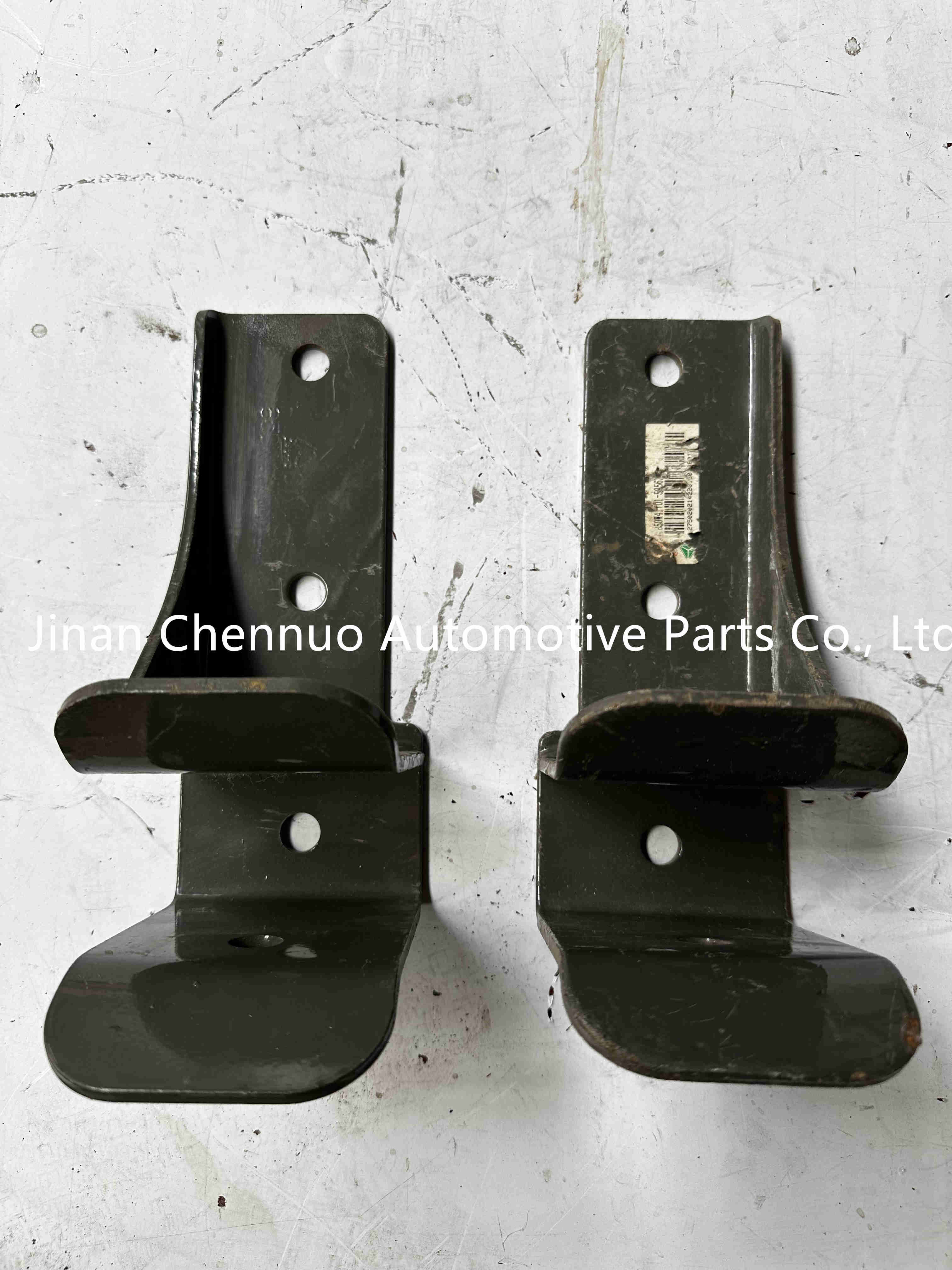 850W41701-5055 850W41701-5056 Rear Suspension Left And Right Upper Brackets Heavy Truck Part
