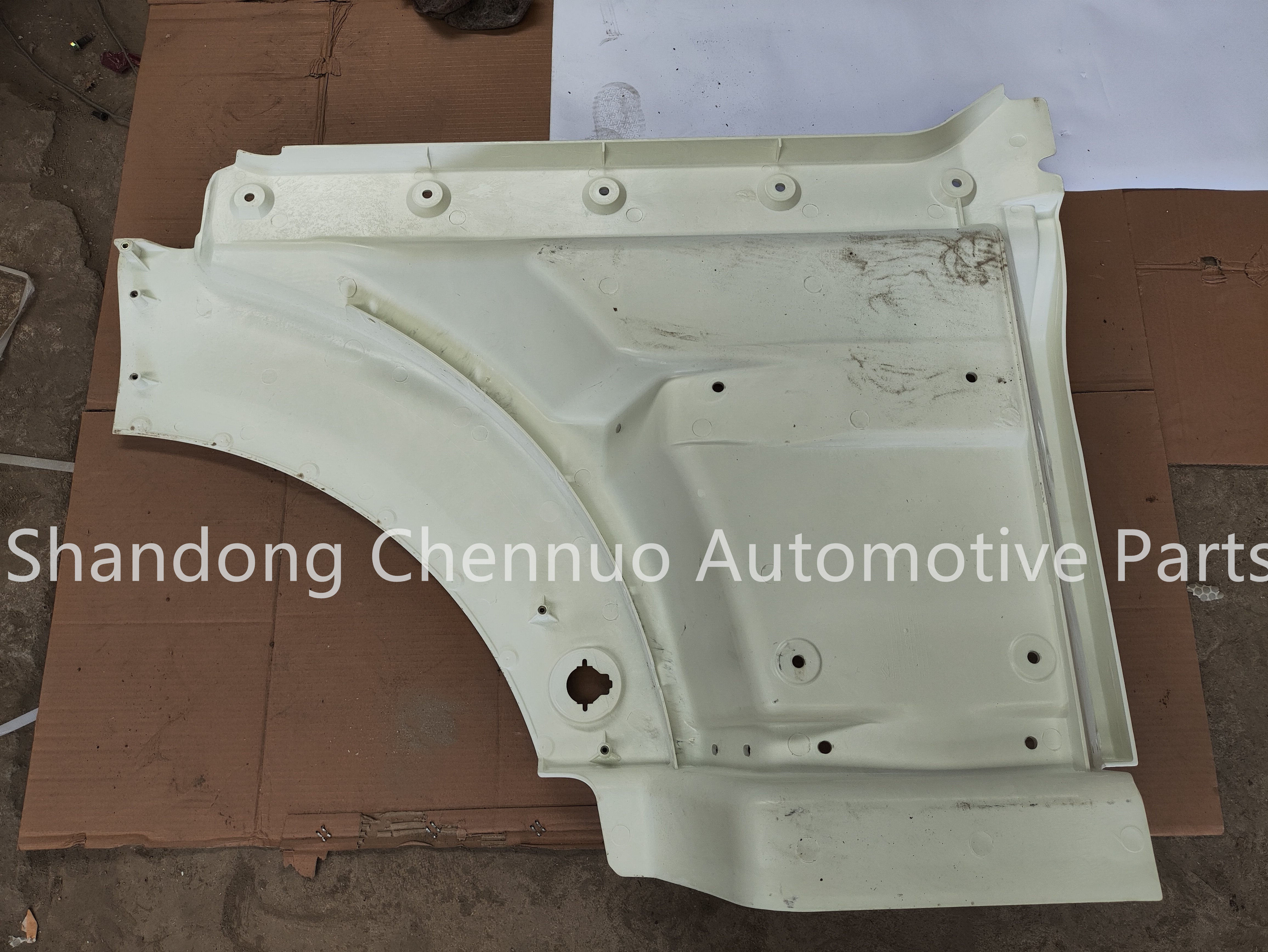 Left Front Fender 812W61510-0828 812W61510-0829 Truck Parts And Components