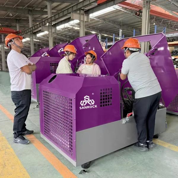 410KW Rotary Screw Air Compressor Diesel Power Source Air Consumption 31-29m2/min