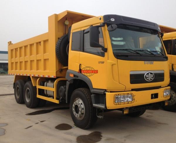 Front Lifting 30 Tons Tipper Truck , 18 - 22cbm Dump Body Size Tri Axle Dump