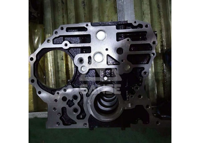 Isuzu Engine Parts Engine Cylinder Block , Excavator Engine Parts Diesel Cylinder Block