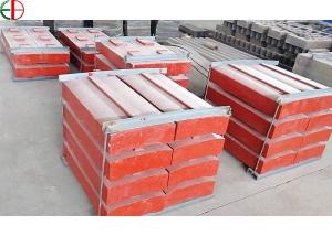 Wholesale KmTBCr12 HRC63 High Chrome Stone Crusher Jaw Plate fine casting from china suppliers