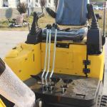 CE Mini Excavator Machine EPA 1.7 Ton Digger For Ramming