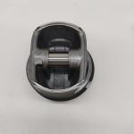 03C107065BF 1.600 Kg Piston Assembly Piston Parts For Scirocco Golf 1.4T