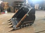 High-strength Wearable Excavator Bucket OEM Excavator Heavy Duty Bucket 1Year