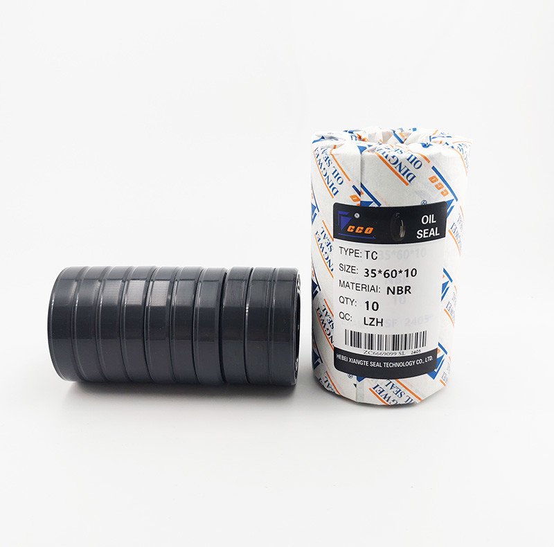 High Performance Rubber Crankshaft Oil Seal For Metal Case Sealing