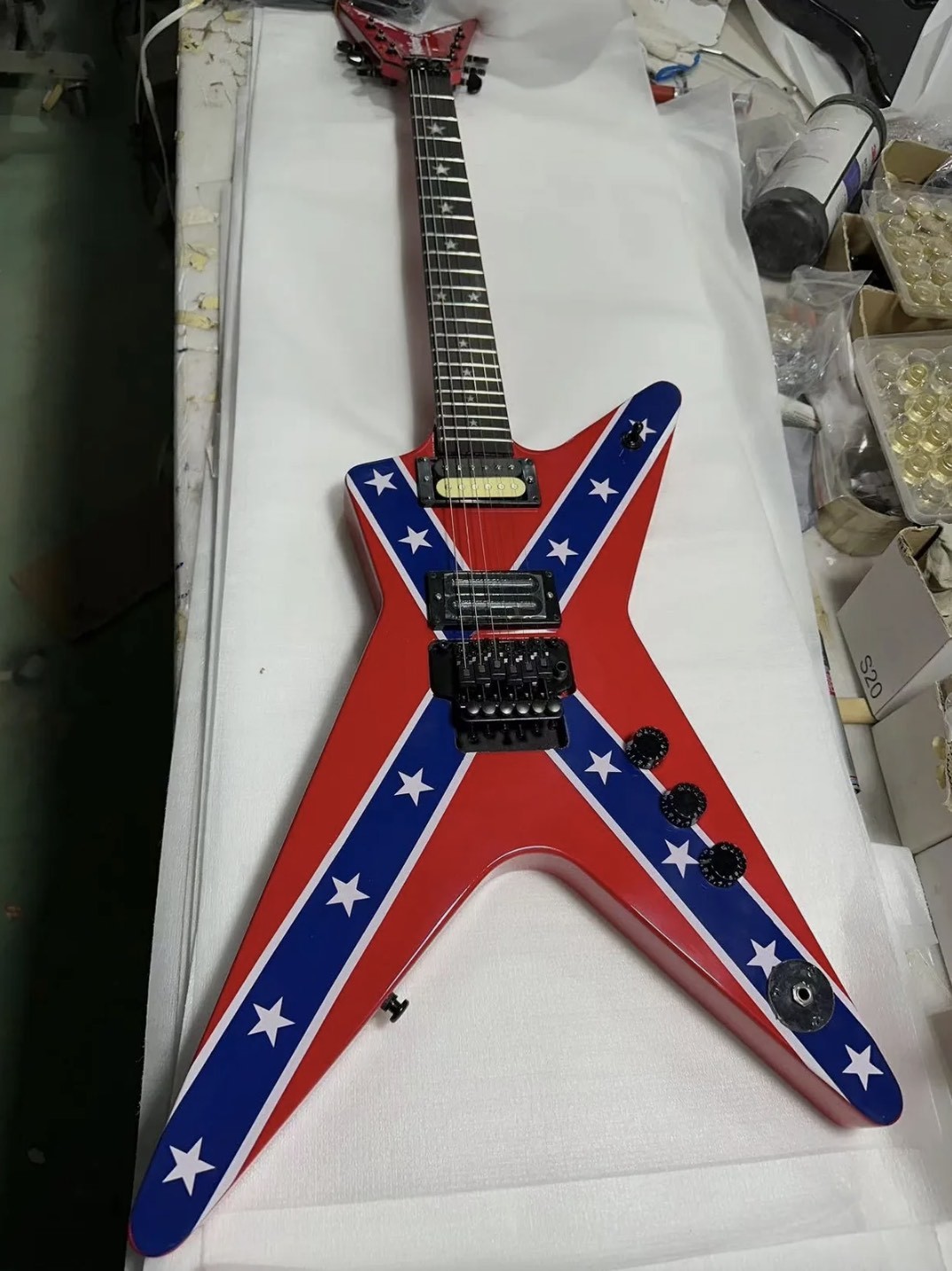Factory Customized dean dimebag Electric Guitar Rose Wood Fingerboard High Quality