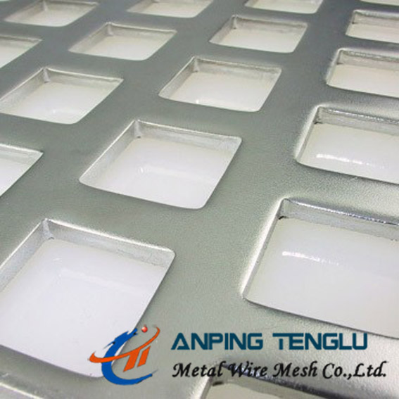 “Z ” Type Staggered, Square Hole Perforated Metal, SS304/316, Aluminum, Mild Steel