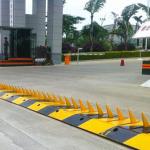 Heavy Duty Spike Systems Plate Barrier ISO9001 CE Certified Speed Bump Spikes