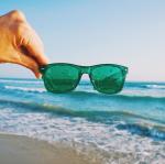 135x158x40mm Colour Therapy Sunglasses Translucent Green Tinted Lenses