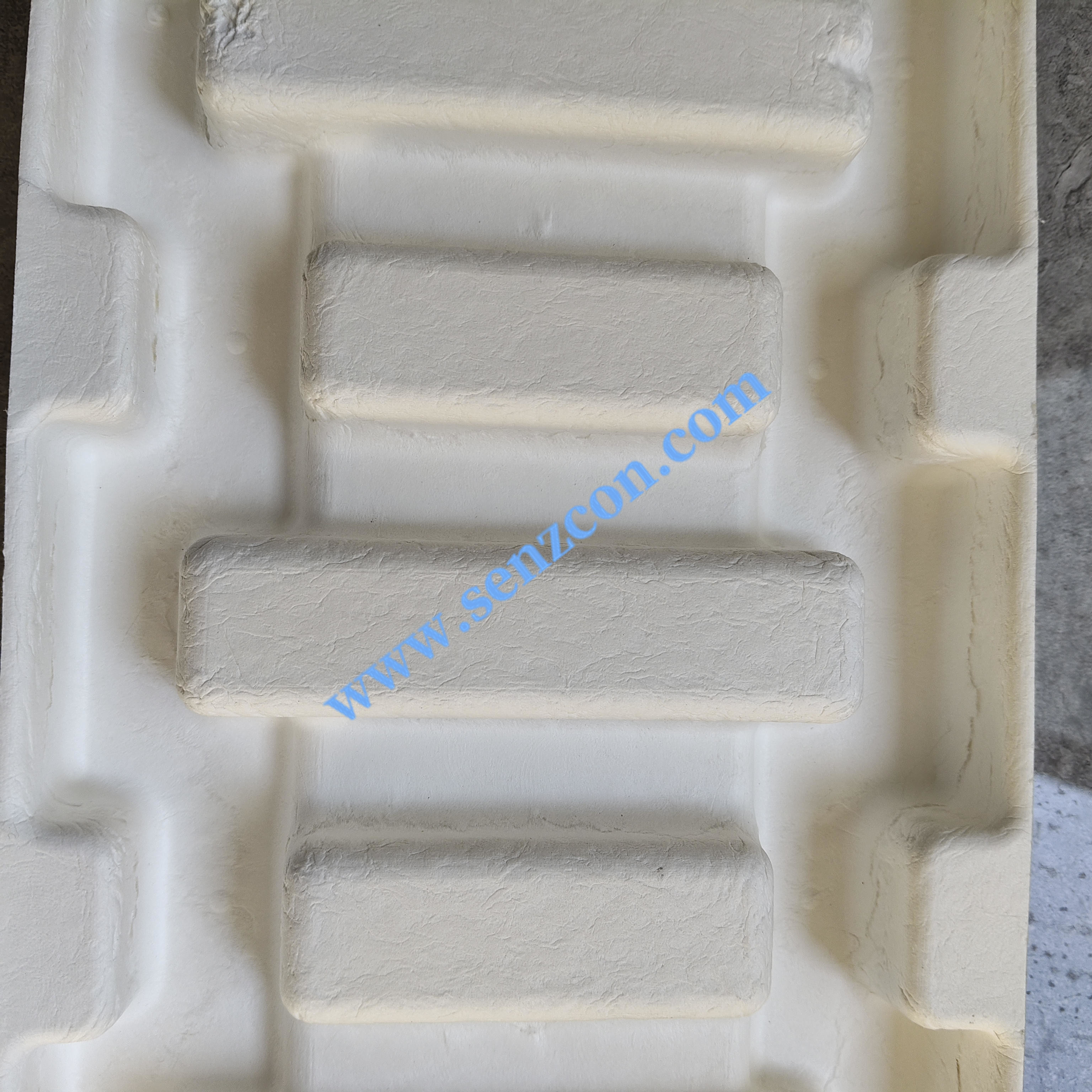 Direct factory supply for customized eco-friendly corrugated pulp molded packaging linings for small household appliances, which are shockproof and