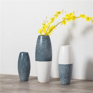 China Modern handmade ornament home decoration desktop flower vase craft elegant ceramic flower vase on sale