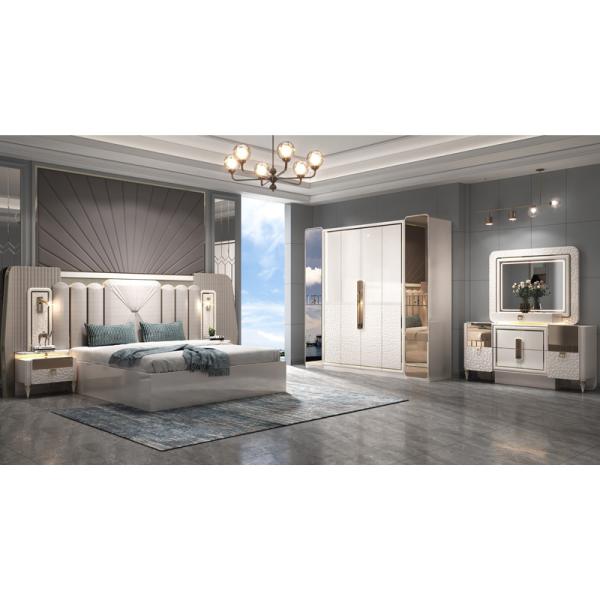 New Design Modern Lighted Headboard Wood King Size Bed Room Set Double Wooden