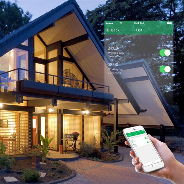 2.4GHz Tuya 4 Gang Smart Light Switch EU 3 Gang Wifi Light Switch