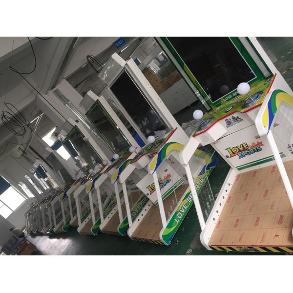 Amusement Sports Game Machine / Coin Pusher Video Game Treadmill