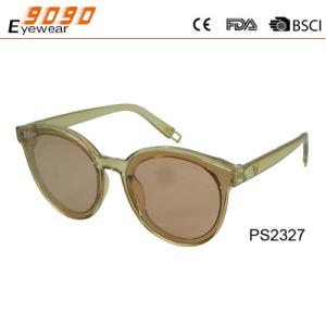 Wholesale Newest Style 2018 plastic Fashionable Sunglasses,UV 400 Protection Lens from china suppliers