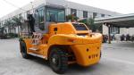 18 Ton Port Forklifts Volvo Energy Saving Engine Diesel Powered Yellow Color