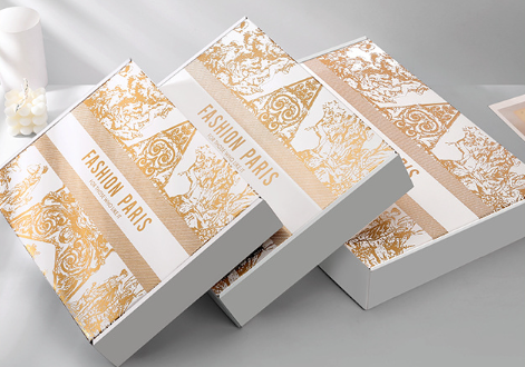 Customized Size White Corrugated Gift Boxes Gold Foil Stamped Shipping Box