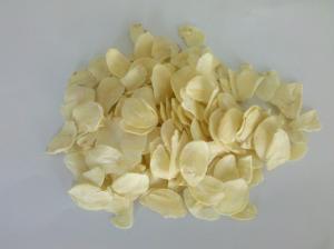 China Light Yellow Dried Garlic Pods No Additives 100% Pure Fresh Garlic Materials on sale