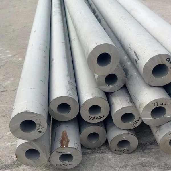 ASTM A312 Seamless Stainless Steel Pipe TP304 / 1.4301 / 06Cr18Ni9 Diameter 6 - 406mm