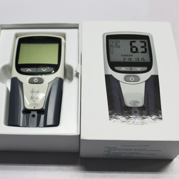 Portable Hemoglobin Meter / Glycated Hemoglobin Test System Hba1C Analyzer