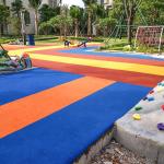 Colorful EPDM Rubber Track Flooring Easy Installation Excellent Abrasion Slip