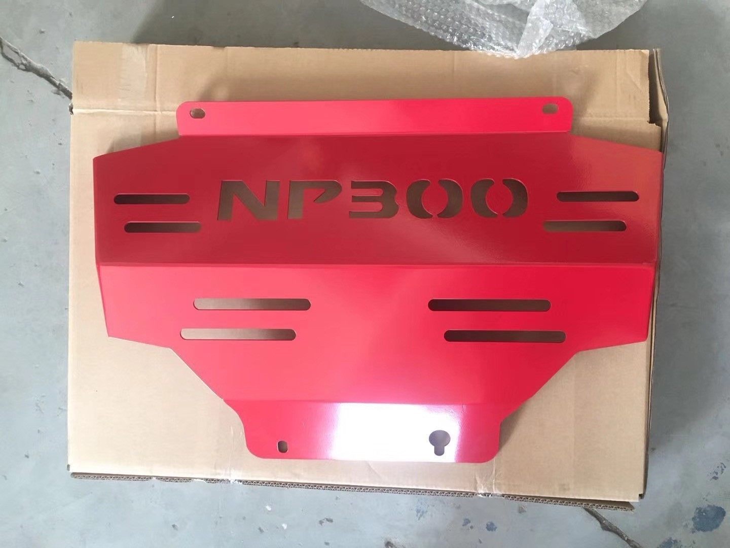 Auto Accessory Steel Bumper Skid Plate For Nissan Pick Up NP300 Navara 2015
