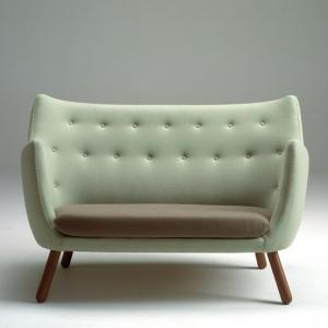 China Chesterfield 3 Seats Finn Juhl Poeten Sofa , Fabric Upholstered Modern Sofa Bed on sale