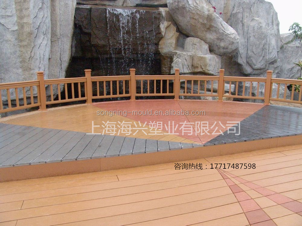 300x300 Size Outdoor DIY Square Decking Tile Co-Extrusion Technology for Garden Balcony